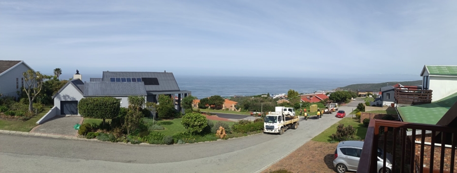 4 Bedroom Property for Sale in Herolds Bay Western Cape